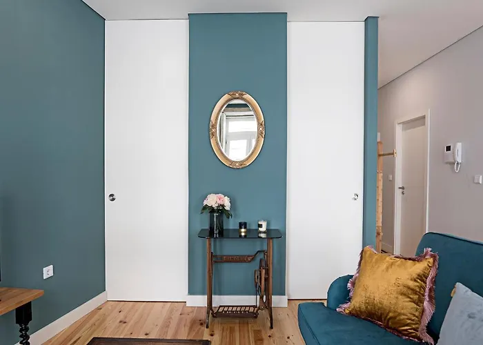 Lägenhet Turquoise Flat W Ac & Balcony By Lovelystay