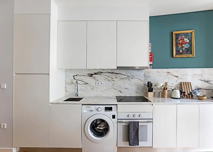 Apartmán Turquoise Flat W Ac & Balcony By Lovelystay *